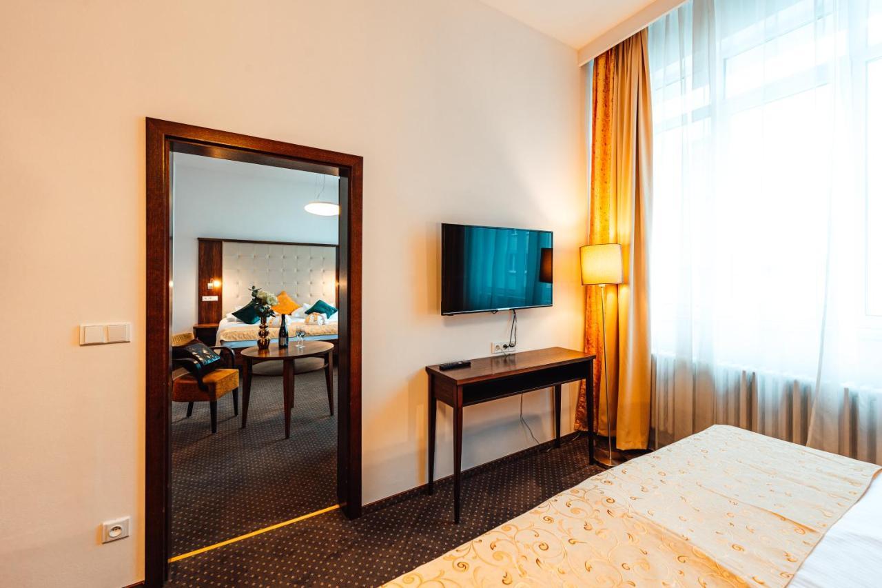 Hotel Baltaci Atrium Zlín Eksteriør billede